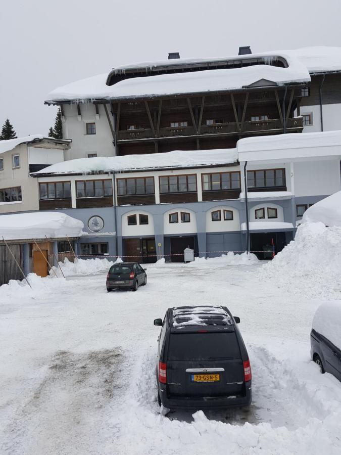 Hotel Berghof Sonnenalpe Nassfeld Zewnętrze zdjęcie
