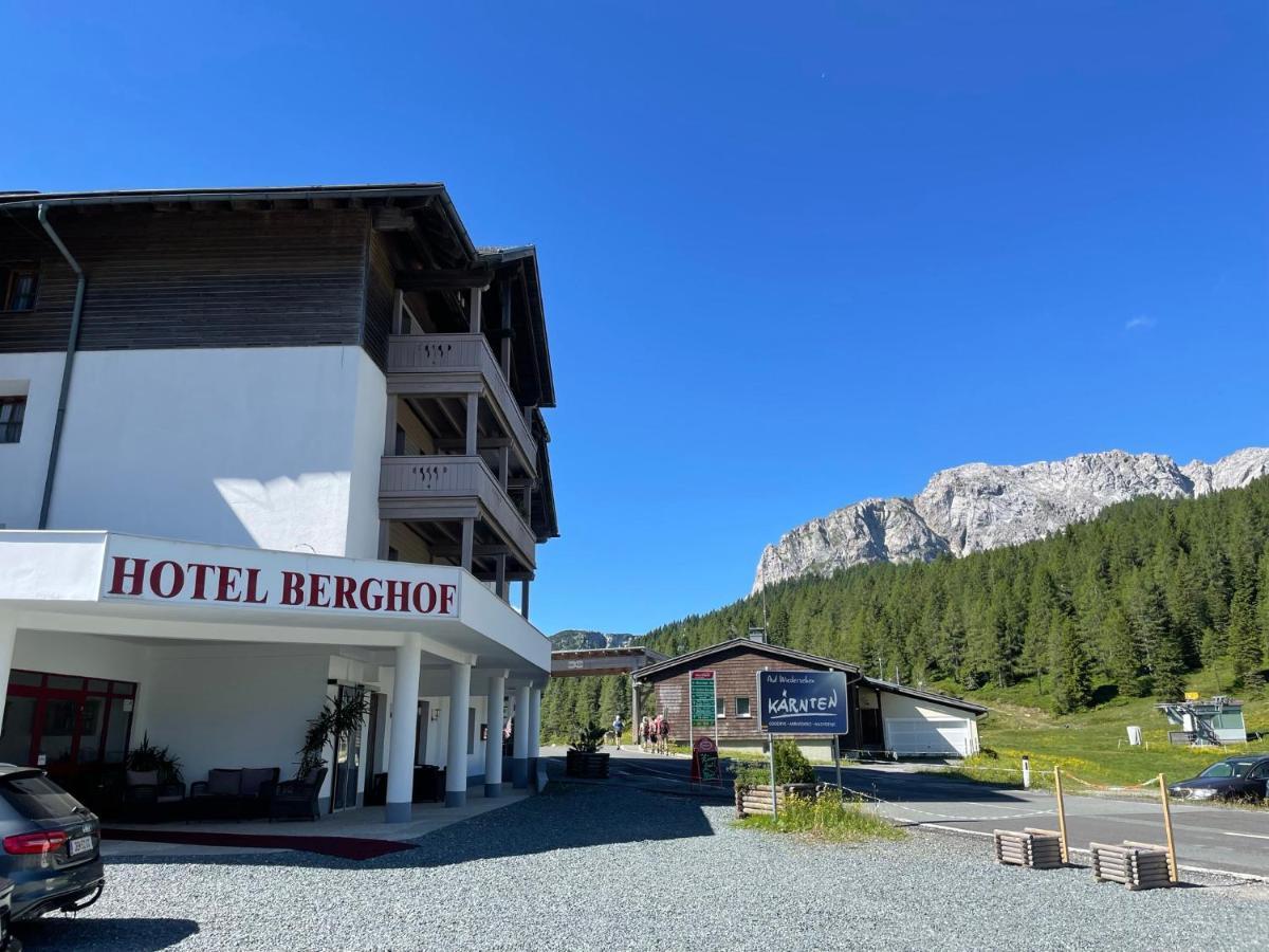 Hotel Berghof Sonnenalpe Nassfeld Zewnętrze zdjęcie