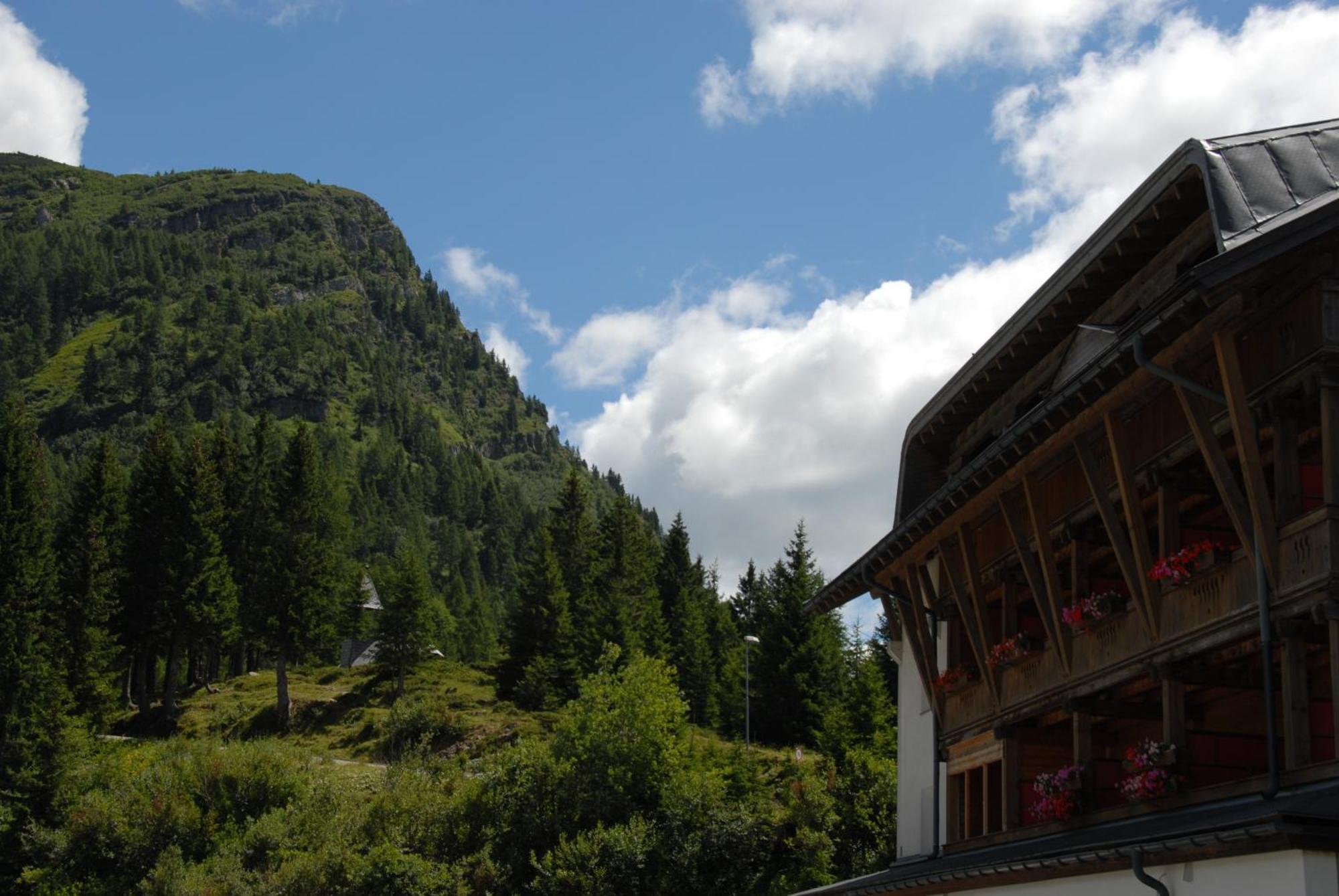 Hotel Berghof Sonnenalpe Nassfeld Zewnętrze zdjęcie